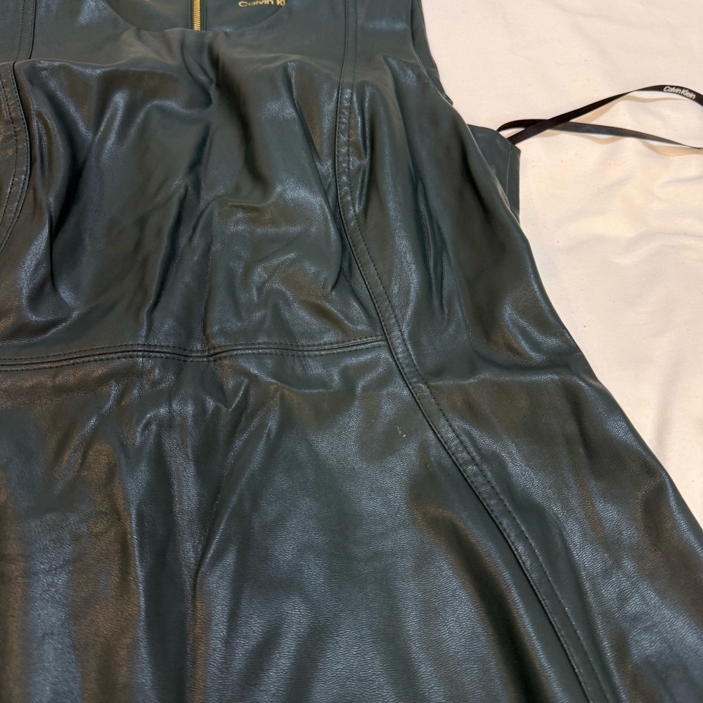 Calvin Klein green faux leather dress - Picture 6 of 11
